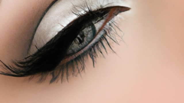 How to Tightline Your Eyes: Step-by-Step Guide
